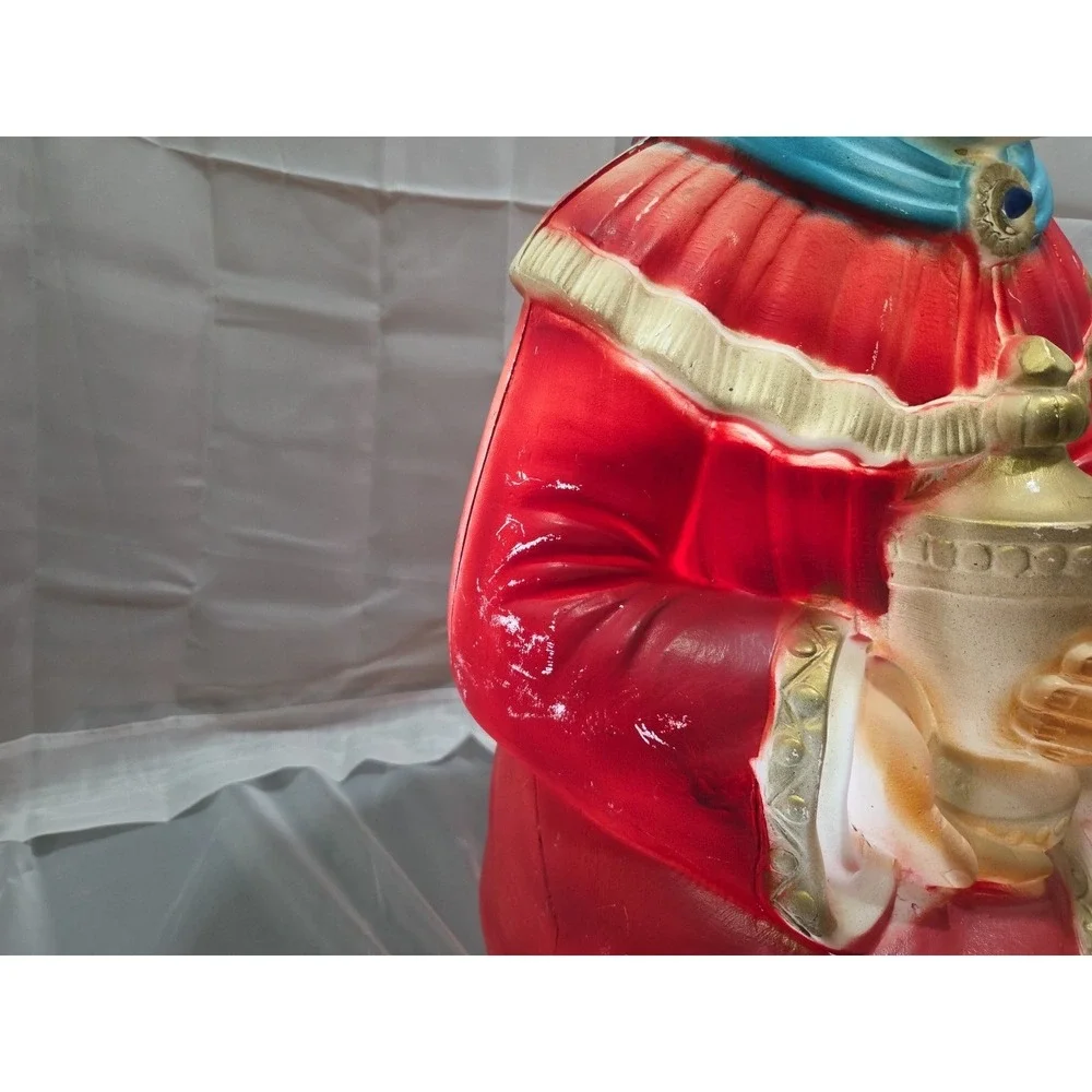 General Foam Plastics Lighted Nativity Blow Mold Kneeling Wiseman Magi King 24in